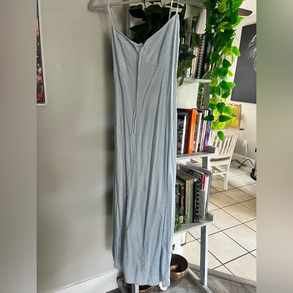 Light Gray Sleeveless Maxi Dress